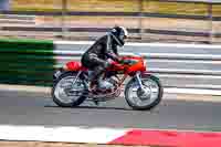 Vintage-motorcycle-club;eventdigitalimages;mallory-park;mallory-park-trackday-photographs;no-limits-trackdays;peter-wileman-photography;trackday-digital-images;trackday-photos;vmcc-festival-1000-bikes-photographs